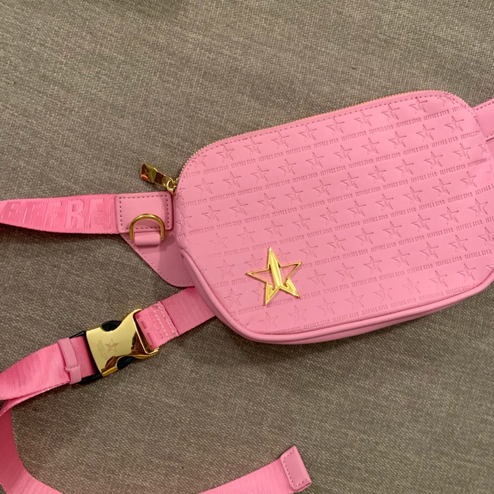 Jeffree star cosmetics sling bag!